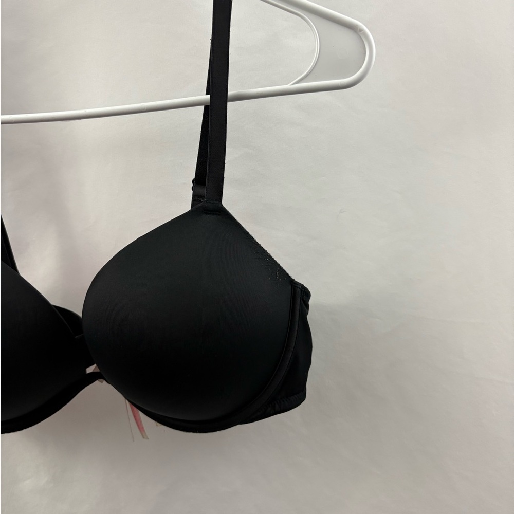 PINK Victoria's Secret Black Wear Everywhere Super Push Up Bra Sz 36C - Picture 3 of 13